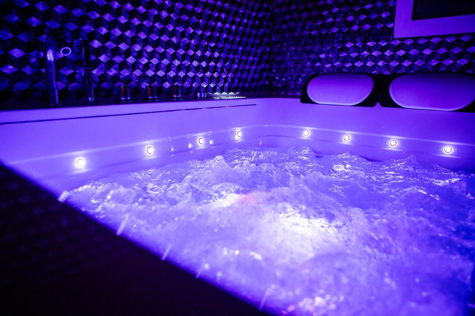Suite Glamour & Spa ديجون المظهر الخارجي الصورة